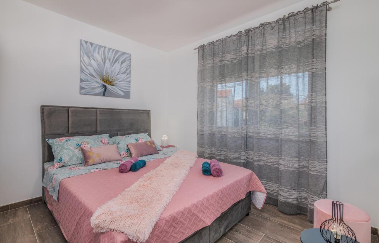 Apartman Luxury Lure Krk Town Exteriér fotografie