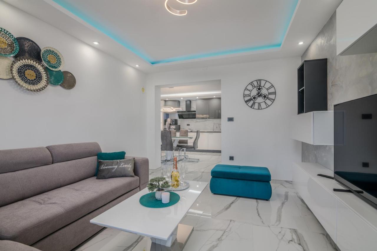 Apartman Luxury Lure Krk Town Exteriér fotografie